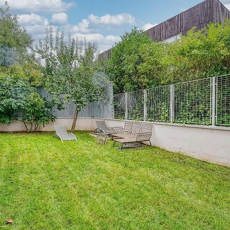 Stunning 3bedroom With Garden In Prestigious Area I Eiffel Tower Within 15 Minutes' Drive * 伊西莱穆利诺