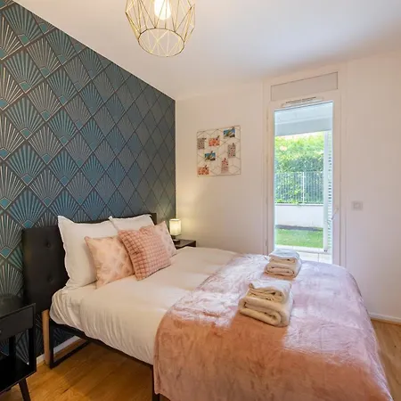 Apartment Stunning 3bedroom With Garden In Prestigious Area I Eiffel Tower Within 15 Minutes' Drive Issy-les-Moulineaux