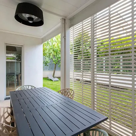 Apartment Stunning 3bedroom With Garden In Prestigious Area I Eiffel Tower Within 15 Minutes' Drive