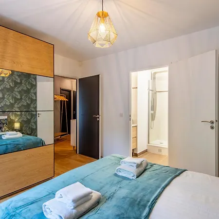 公寓 Stunning 3bedroom With Garden In Prestigious Area I Eiffel Tower Within 15 Minutes' Drive *