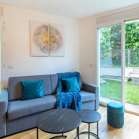 Stunning 3bedroom With Garden In Prestigious Area I Eiffel Tower Within 15 Minutes' Drive * Issy-les-Moulineaux